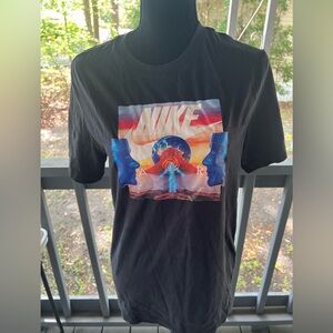 Nike Air Women’s Black Tee